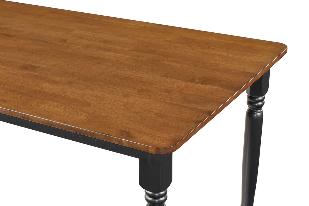 Hollyoak Dining Table