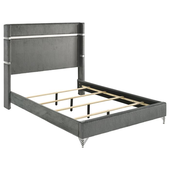 Lucia Queen Bed