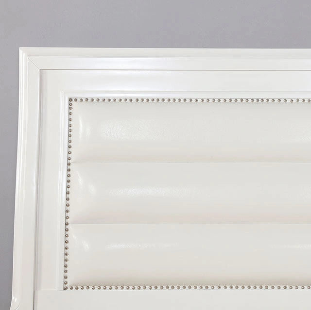 Golva E.King & Queen Bed White & Silver