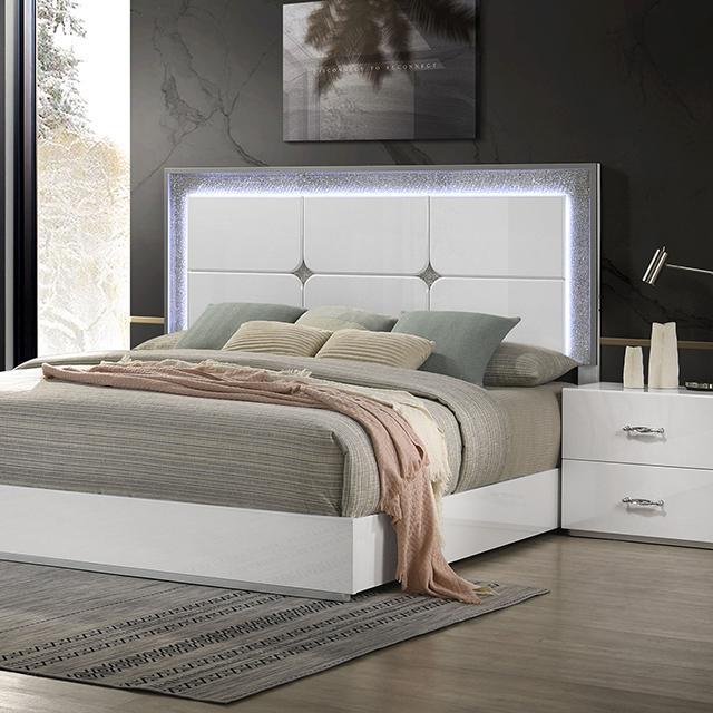 Stoholm E.King & Queen Bed